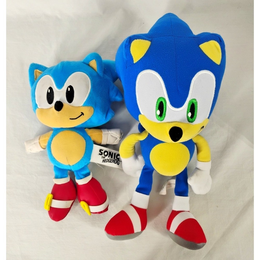 Sega Sonic The Hedgehog 9" &‎ 14" Plush Dolls 2021/2022 2pc Lot